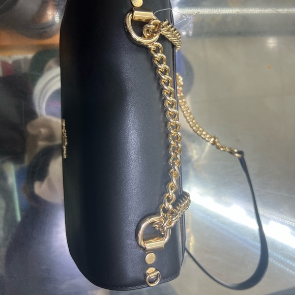 Coach Black Leather Shoulder Bag with Gold Chain - Picture 10 of 10